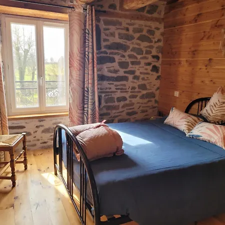 Maison Charmante A - 90 M² Avec Terrasse Holiday home