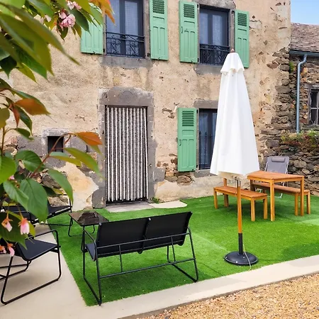 Holiday home Maison Charmante A - 90 M² Avec Terrasse *